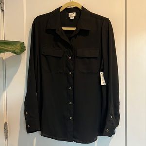 Jaclyn Smith sheer long sleeve blouse